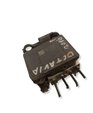 Skoda Octavia Mk3 (5E) ABS Pump 3Q0907379T 10062531731