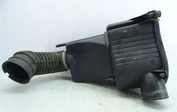 Saab 9-5 Air filter box 4572483