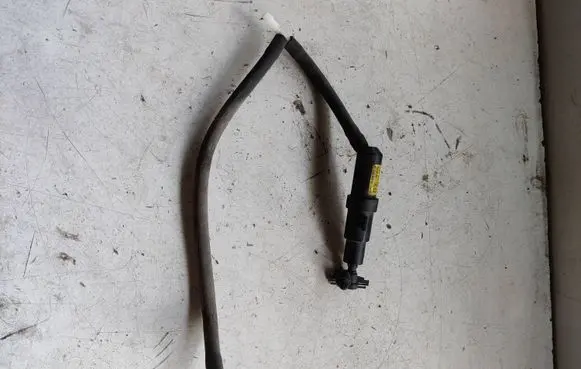 Citroen C6 Headlight washer spray nozzle 1307030298 9652048680