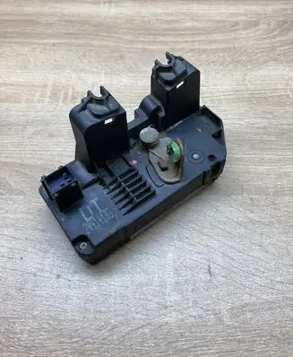 Opel Zafira A Rear door lock 24414135