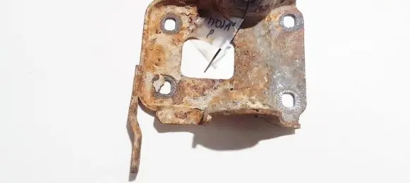 Audi A4 S4 B5 8D Bracket in trunk/boot 