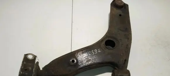 Mitsubishi Carisma Front lower control arm/wishbone