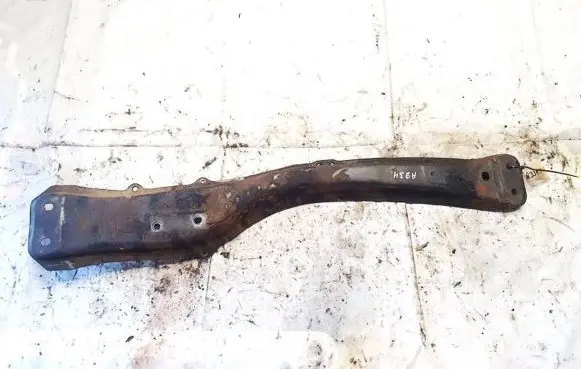 Toyota Avensis T220 Front subframe
