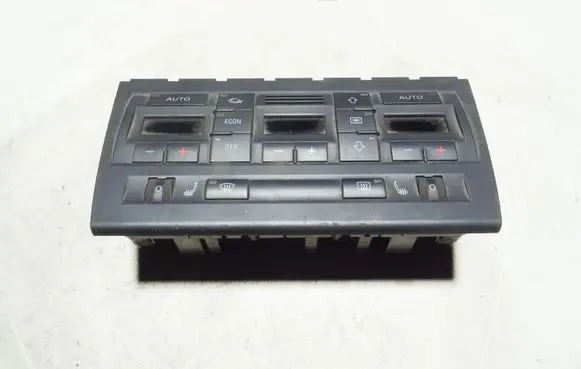 Audi A4 S4 B7 8E 8H Climate control unit 8E0820043AM