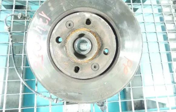 Renault Clio III Front wheel hub spindle knuckle IMPRK1343056