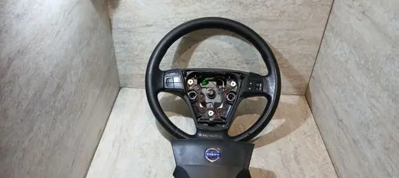 Volvo V50 Steering wheel 8687335