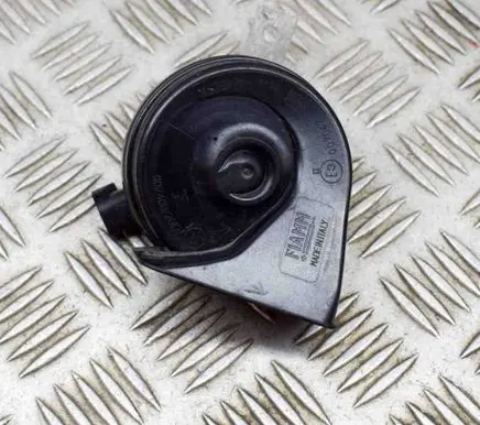Maserati Levante Horn signal 670037595