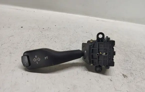 BMW 3 E46 Indicator stalk 8363668K