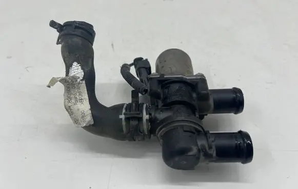 Porsche Panamera (971) Coolant heater control valve 5Q0906457C