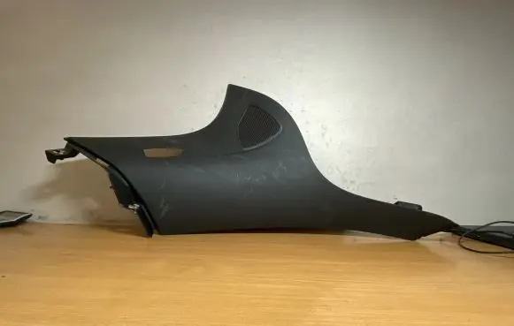 Mercedes-Benz GLC X253 C253 (C) pillar trim A2536901925 C1765