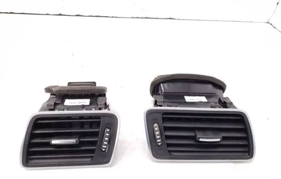 Volkswagen PASSAT B7 Dashboard side air vent grill/cover trim 3AB819701A 3AB819702A