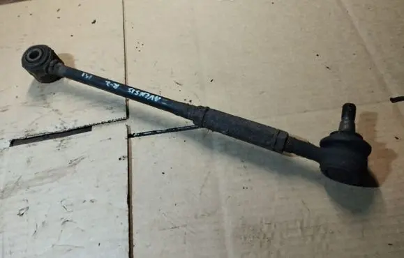 Toyota Avensis T250 Rear upper control arm/wishbone