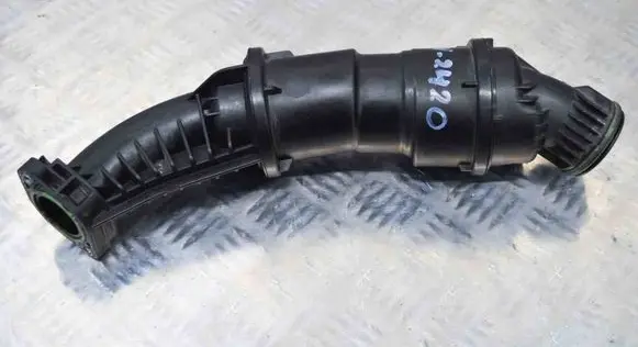Volvo S60 Air intake hose/pipe 31431155