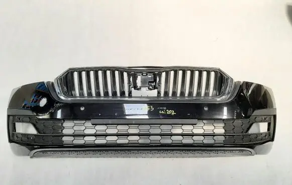 Skoda Octavia Mk4 Front bumper 5E3807221