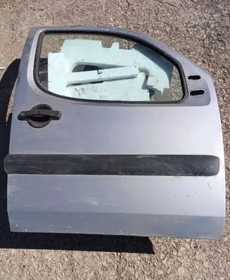 Fiat Doblo Front door