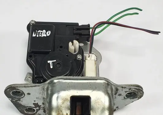 Dodge Nitro Tailgate/trunk/boot lock/catch/latch 2197C