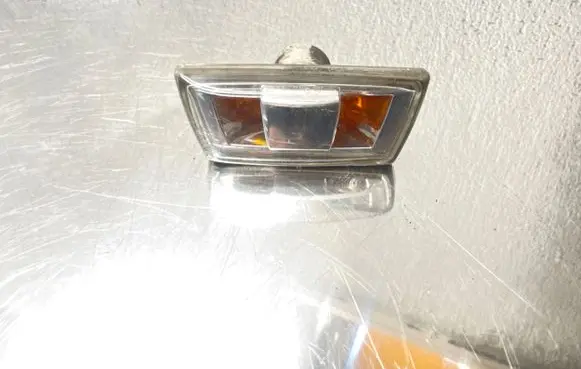 Opel Insignia A Front fender indicator light 13252456 13252455