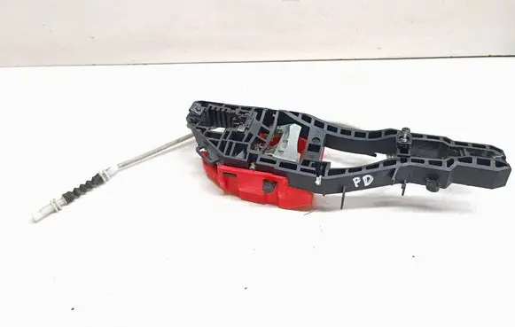 BMW 3 F30 F35 F31 Front door exterior handle/bracket 7321640