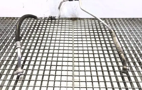 Air conditioning (A/C) pipe/hose