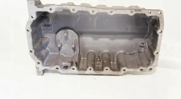 Volkswagen Golf V Oil sump 03G103603