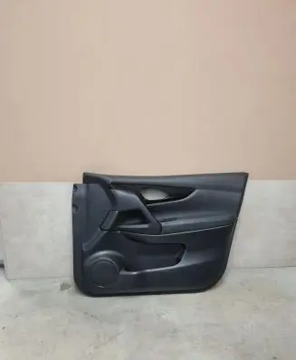 Nissan Qashqai Front door card panel trim 809104EA1A
