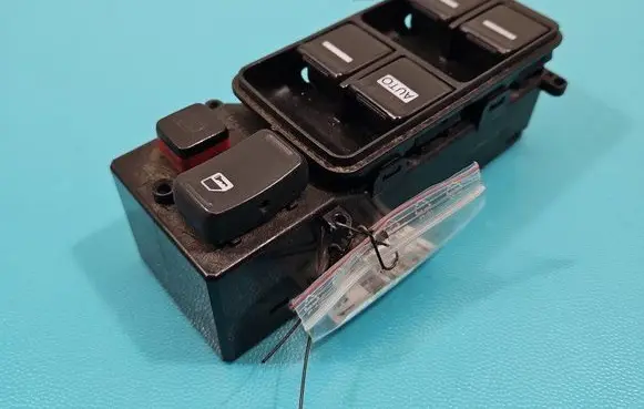 Electric window control switch