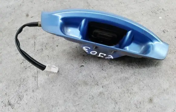 Nissan Micra Tailgate/trunk/boot open switch 90606AX600