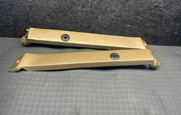 Mercedes-Benz S W126 Under headlight/headlamp trim