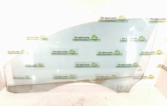 Mercedes-Benz CLK A209 C209 Front door window glass four-door 2097250310 A2097250310