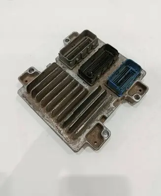 Opel Astra J Engine control unit/module 12654137 12643636