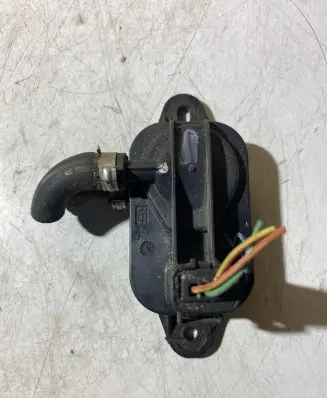 Peugeot 307 Air pressure sensor 9637328380