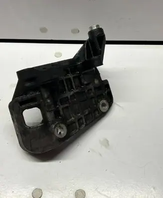 Audi A4 S4 B8 8K Generator/alternator bracket 059903143AJ