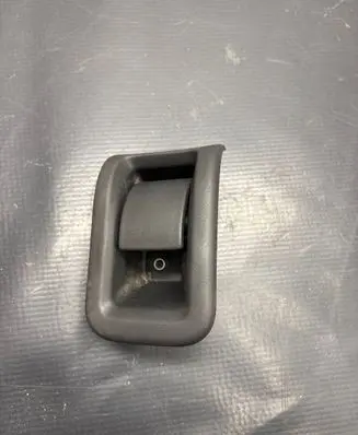 Volvo XC60 Engine bonnet (hood) release handle 30779851