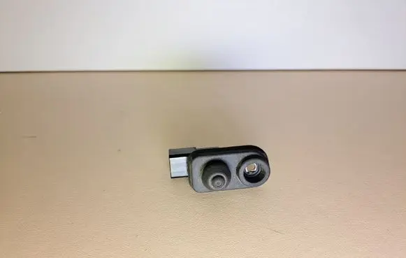 Mitsubishi ASX Front door sensor CS257 543CC