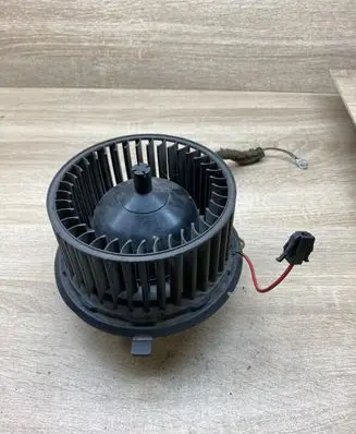 Volkswagen Polo III 6N 6N2 6NF Heater fan/blower 6N1819021 3137020027