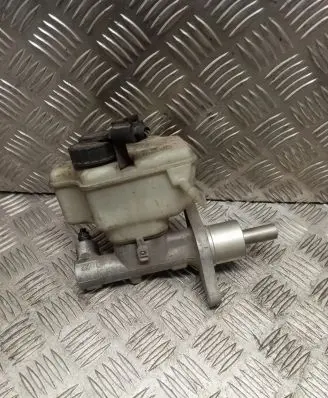 Volkswagen Touran I Master brake cylinder 1K1611301C
