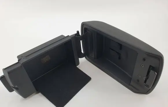Mazda 3 I Armrest 