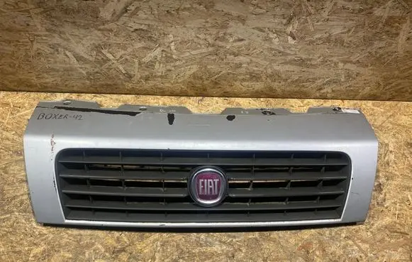Fiat Ducato Front bumper upper radiator grill 1308067070