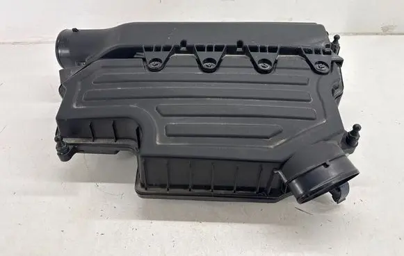 Dodge Hornet Air filter box 50570850 68579078AA