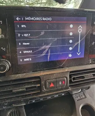 Citroen Berlingo Screen/display/small screen 9830426480 503018801103 0TPK3L0ZW67B