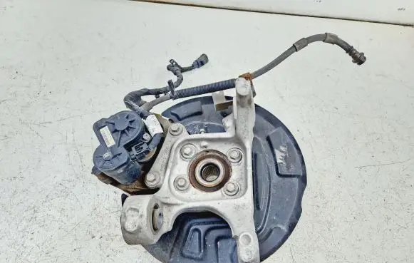 Ford Fusion II Rear wheel hub HG9C5B759 HG9C5B759A