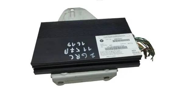 Jeep Grand Cherokee Sound amplifier 05064533AI 26777Q TR1AA2830E3440