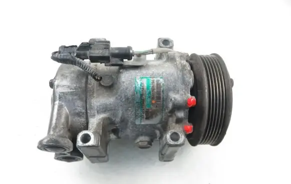 Mazda 2 Air conditioning (A/C) compressor (pump) 2S6119D629A