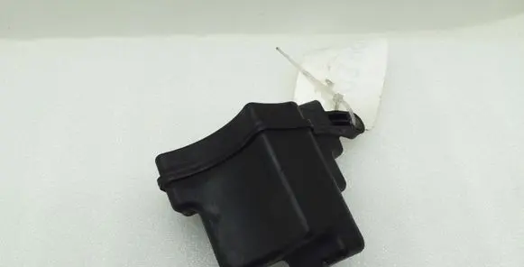 Land Rover Range Rover Sport L320 Vacuum air tank 9X2Q9Y498AB
