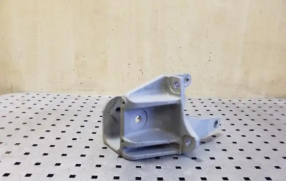 Tesla Model S Engine mounting bracket 1031049