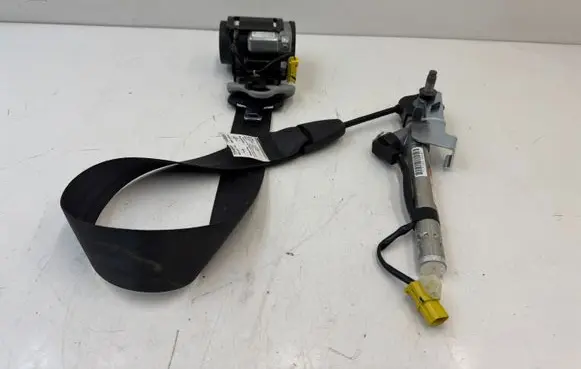 Honda CR-V Front seatbelt 6073520
