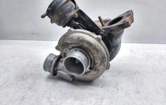 Volvo V70 Turbo GT2052V 8689592