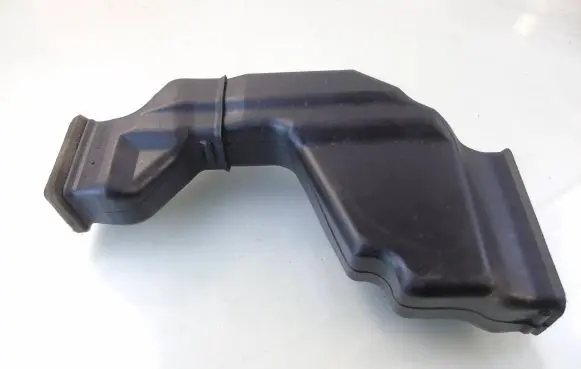BMW i3 Cabin air duct channel 9309550