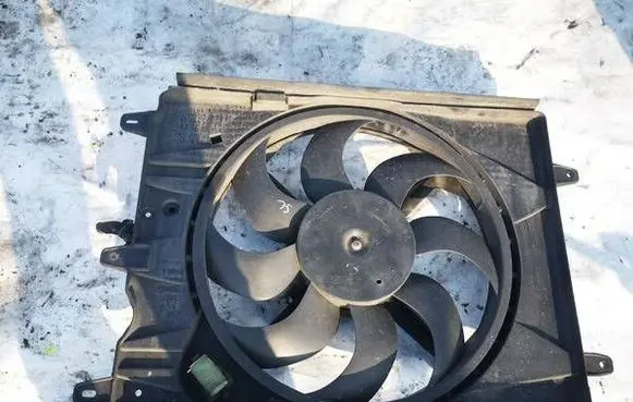 Fiat Tipo Radiator cooling fan shroud 00520526040 DT22300088000F