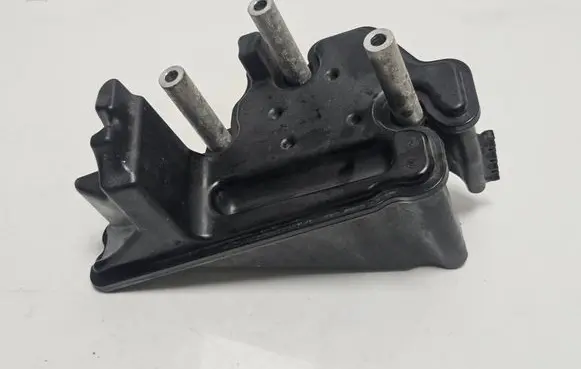BMW X5 F15 Vacuum air tank 8512680 62440410 V03A